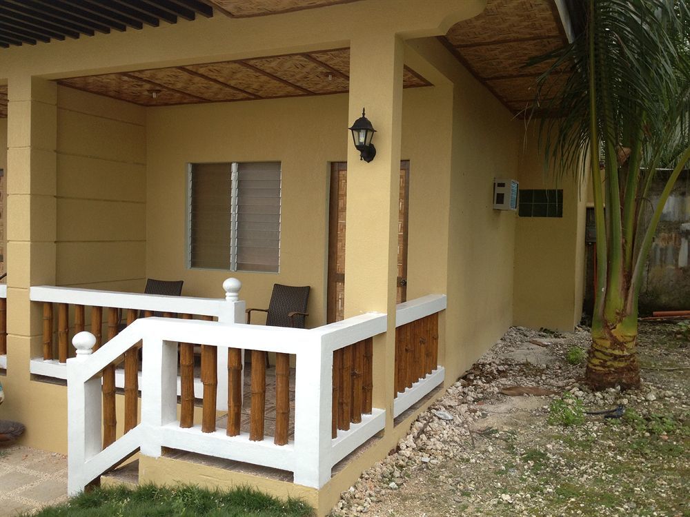 Moalboal Beach Resort Alcantara (Cebu) Exterior foto